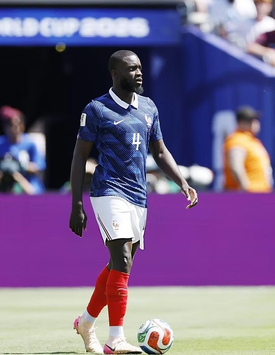 Dayot Upamecano - France Sénégal Coupe du Monde 2026